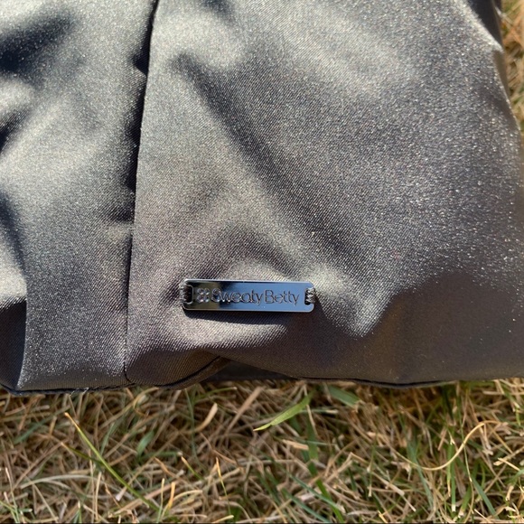 NEW Sweaty Betty North Pole Primaloft Jacket-Black - Picture 7 of 13